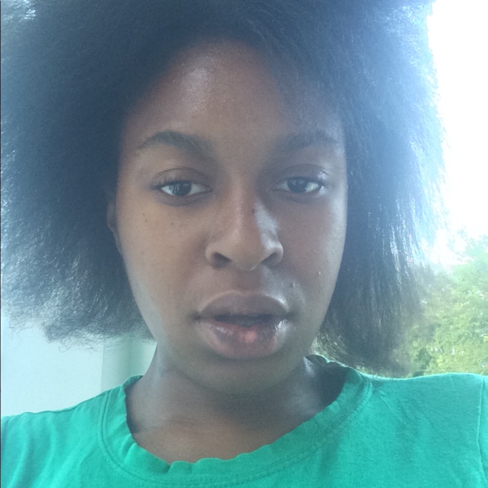 Meet your Posher, Sanye